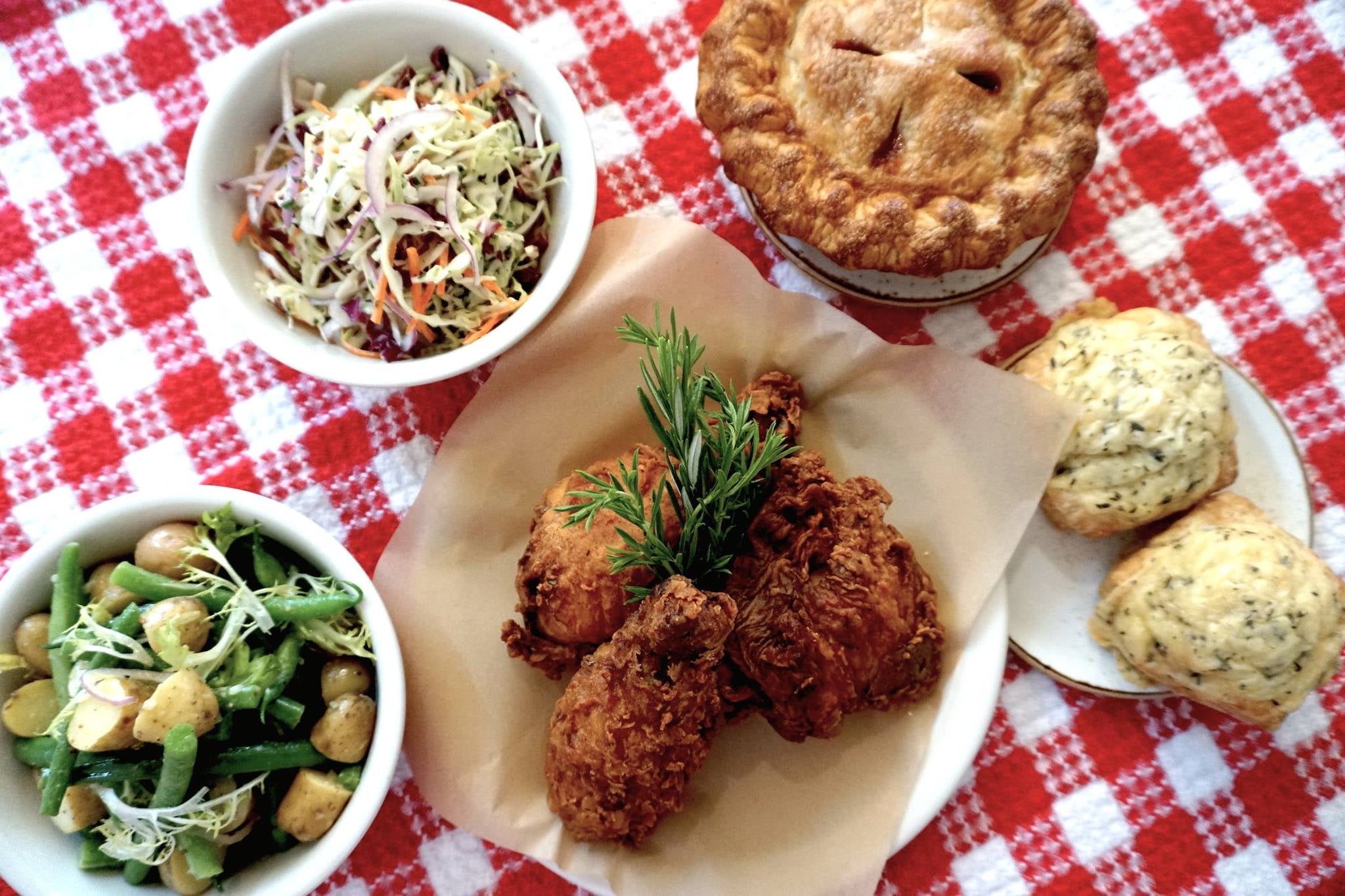 Where to Pick Up the Best Picnic Boxes in Los Angeles Discover Los